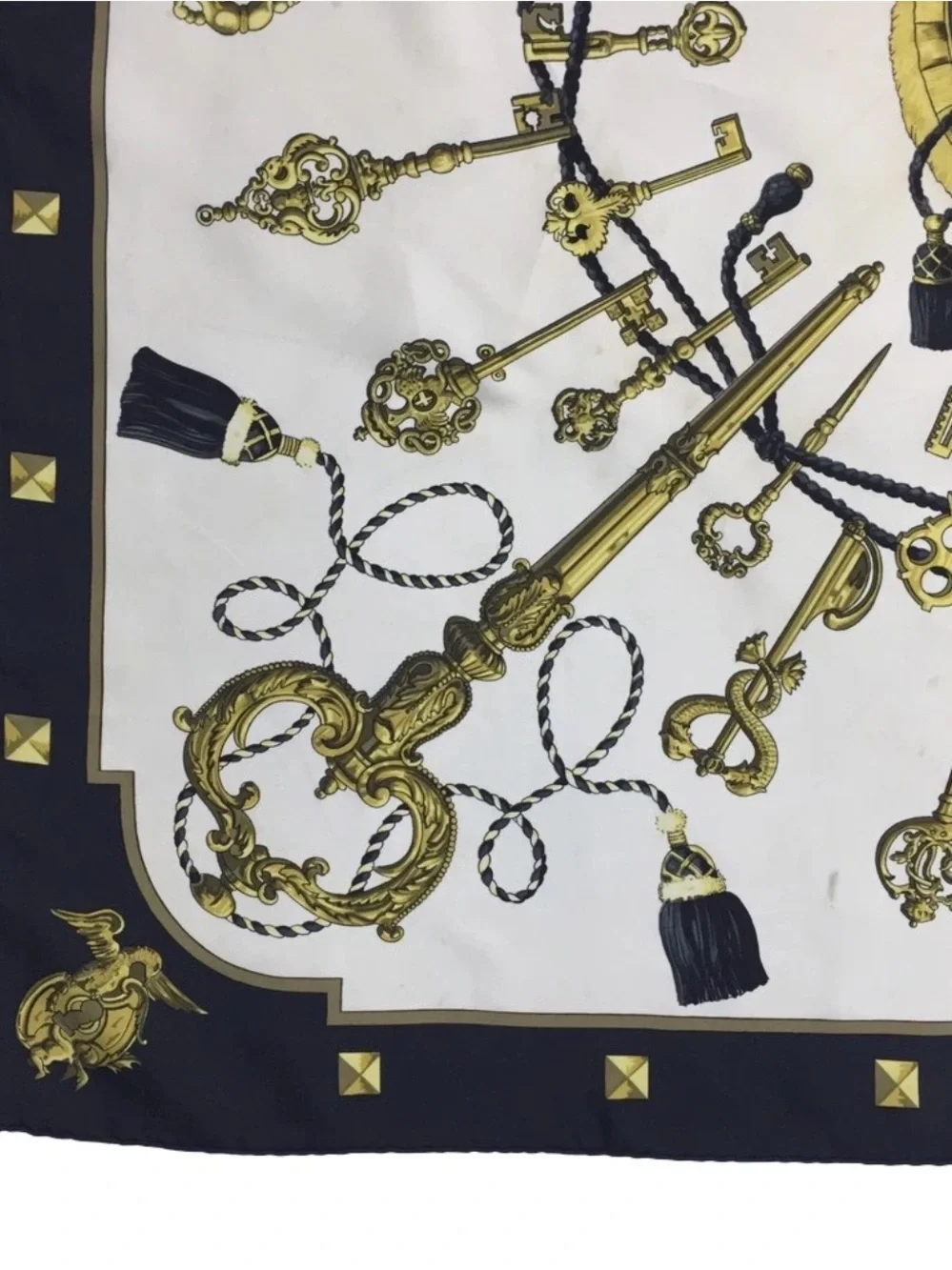 Hermes LES CLES Silk Scarf Carré 90 Black White Hand Rolled Made in France